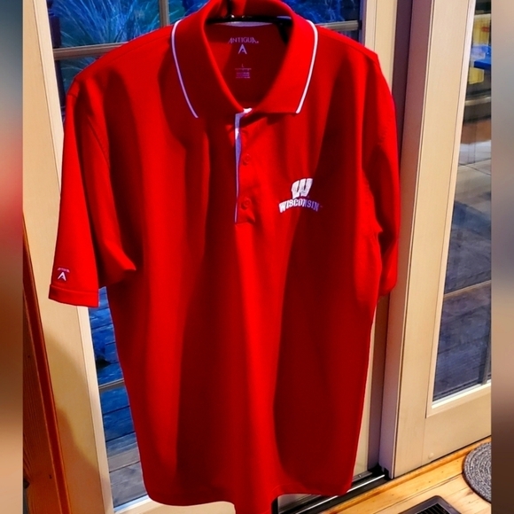 Antigua Red Embroidered Wisconsin Badgers Sz. L Polo Shirt - Picture 1 of 14